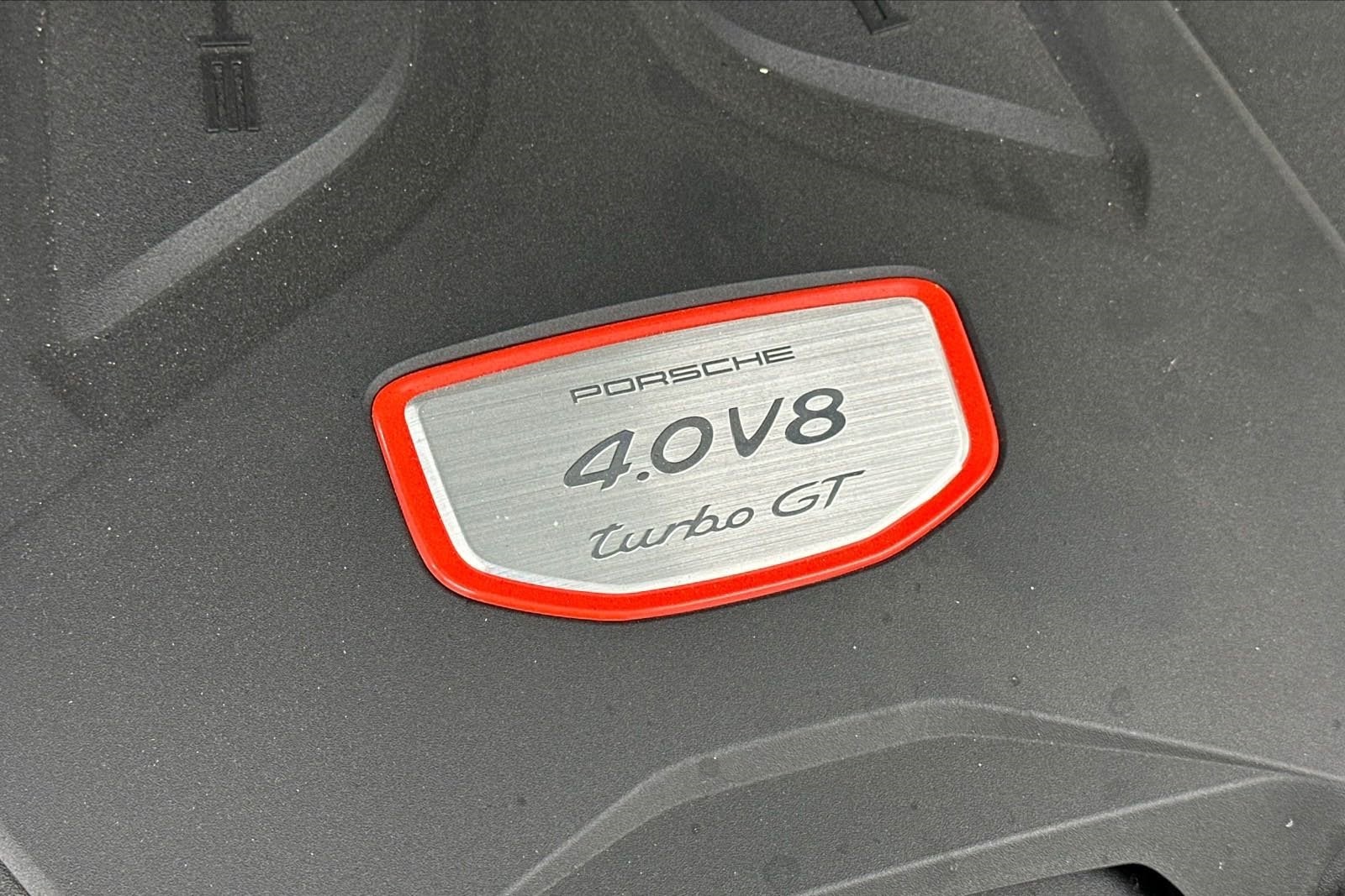 2023 Porsche Cayenne Turbo GT